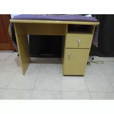 Vendo Escritorio Mdf, Usado, Muy Buen Estado