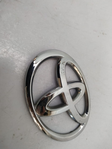 Emblema Cajuela Toyota Prius 2016 A 2018 Original Usado  Foto 8
