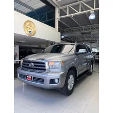 Toyota Sequoia 