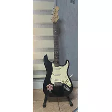 Guitarra Eléctrica Squier By Fender