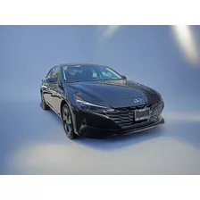 Hyundai Elantra 2022