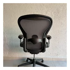 Silla De Escritorio Herman Miller Aeron Ergonómica Grafito