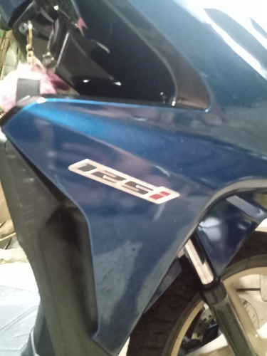 Emblema Honda Click 125i Alto Relieve Plateado X4  Foto 7