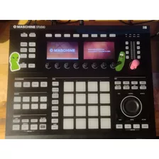 Native Instruments Maschine Studio 