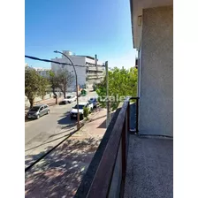 Apartamento En Venta A Una Cuadra Del Mar 