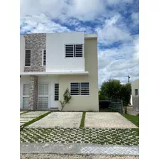 Townhouse En Ciudad De Sol