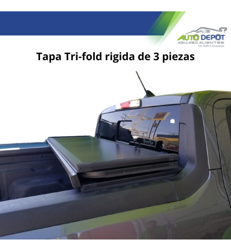 Tapa Batea Tri Fold Toyota Hilux 2016-2023 Doble Cabina Foto 2