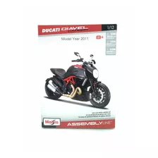 Miniatura Moto Ducati Diavel Carbon Kit Montar 1:12 Maisto