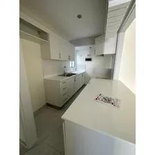 Venta De Apartamento En Las Cayenas, Autopista De San Isidro