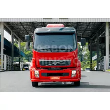 Volvo Vm 270 6x2 R, Ano 2013