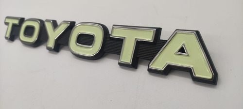 Toyota Land Cruiser Fj40 Emblema Persiana Foto 3