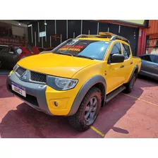 Mitsubishi L200 3.2 Triton Savana Cab. Dupla 4x4 Aut. 4p