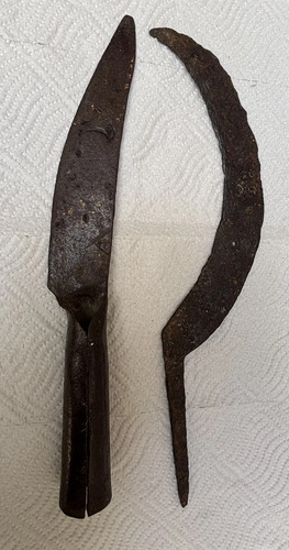 Antiguos Cuchillo Y Hoz Hechos A Mano Gris Oscuro