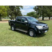 Toyota Hilux 2011 3.0 Cd Srv Tdi 171cv 4x2