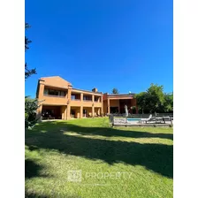 Exclusiva Casa En Condominio Nogales, Machalí.