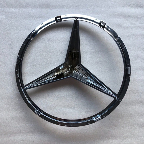 Emblema Frontal Mercedes Benz Amg G63 (19-22) #a0008179500 Foto 2