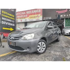 Toyota Etios X 2015 Sedan 1.5 Flex 16v Completo 