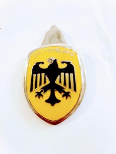 Emblema Cofre Blasn Volkswagen guila Amarilla Foto 2