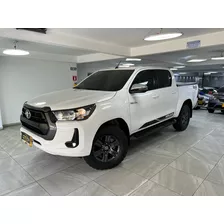 Toyota Hilux Diesel 2.4 4x4 2022