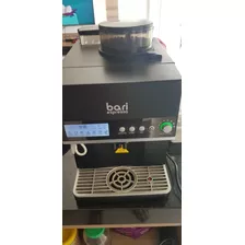 Máquina De Café Espreso Automática Com Moedor, Pouco Usado