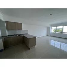 Apartamento En Avenida Independencia, Urbanizacion Tropical, Distrito Nacional 