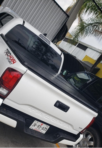 Tapa Caja Cover Flex 3 Pz Toyota Tacoma Hilux  2016-2020  Foto 10