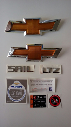 Foto de Chevrolet Sail Ltz Emblemas Y Calcomanias 