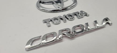 Toyota Corolla Emblemas Kit  Foto 3
