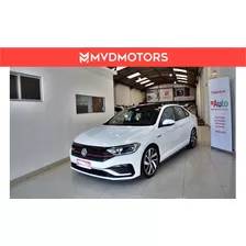 Volkswagen Vento Gli Tsi 2.0 Financio!! Permuto !!