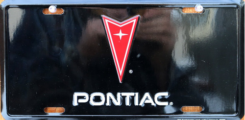 Foto de Hangtime Pontiac Etiqueta Auto De Metal Relieve 6 X 12