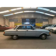 Ford Falcon Deluxe 3.0