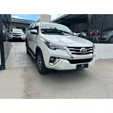 Toyota Hilux Sw4 2.8 Srx Diamond 4x4 7 Lugares 16v Turbo Int