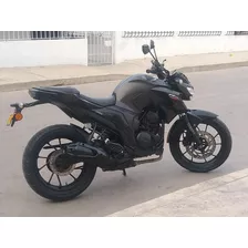 Moto Fz25 Yamaha 250cc3