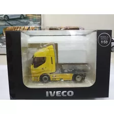 Miniatura Caminhão Iveco Stralis 1/50 Universal #71899