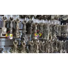 12 Llaveros De Varias Figuras Metalicos/animales/calaveras 