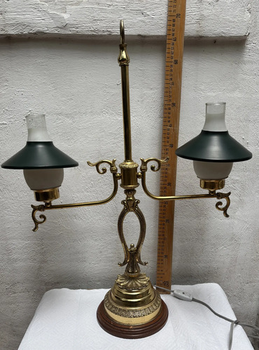 Lámpara Antigua De Mesa O Escritorio Dos Brazos