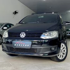 Volkswagen Fox - 1.0 Flex 2013 Manual