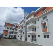 Residencial Cerrado De Aptos Listos Para Entrega En San Isidro De 2 Y 3 Hab Desde Rd$4.700