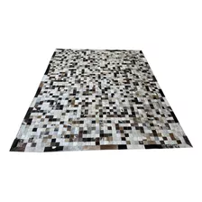 Tapete De Couro Marrom Misto 2,00x2,50 Com Borda Peça 5x5cm Comprimento 250 Cm Largura 200 Cm