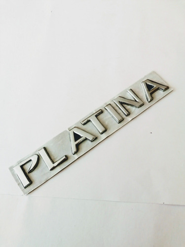 Emblema Letra Nissan Platina Hecha De Metal Foto 2