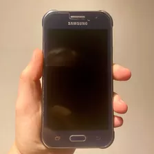 Samsung Galaxy J1 Ace Negro. No Funcional. Roto. Dañado.