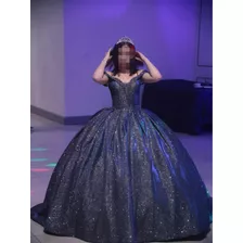 Vestido De Quinceañera Con Corona De Diamantes