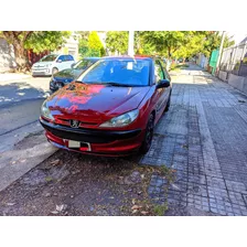 Peugeot 206 2002 1.4 Xr Aa