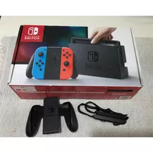 Nintendo Switch Neón Caja Y Aditamentos