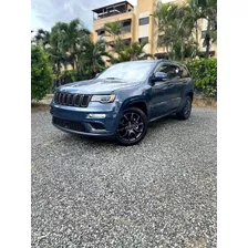 Jeep Grand Cherokee Americana