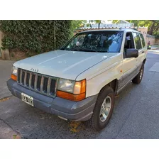 Jeep Grand Cherokee 4.0 Laredo