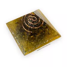 Orgonite Pirâmide Prosperidade Olho De Tigre Pirita 3x4,5cm