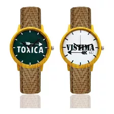 Reloj Pareja Toxica Y Vistima Tono Madera Marron Verde