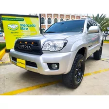 Toyota 4runner Limited 4x4