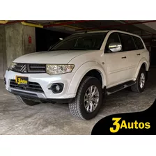 Mitsubishi Nativa 3.5l 4x4 2016